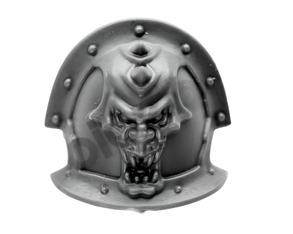 Chaos Space Marine Havocs Shoulder Pad G