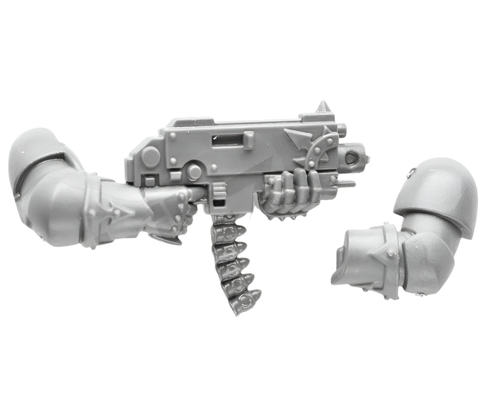 Chaos Space Marines Boltgun A (2)