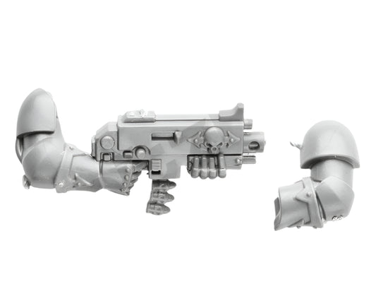 Chaos Space Marines Boltgun D (2)