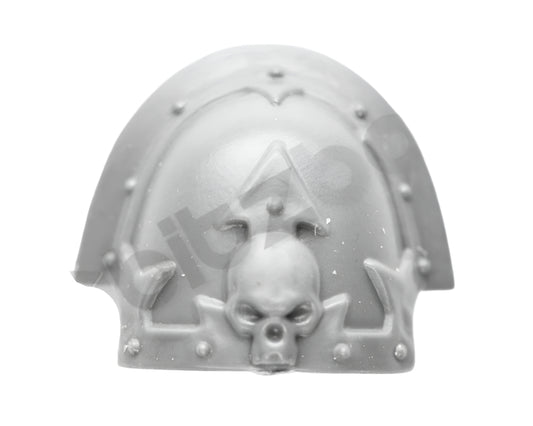 Chaos Space Marines Shoulder Pad M