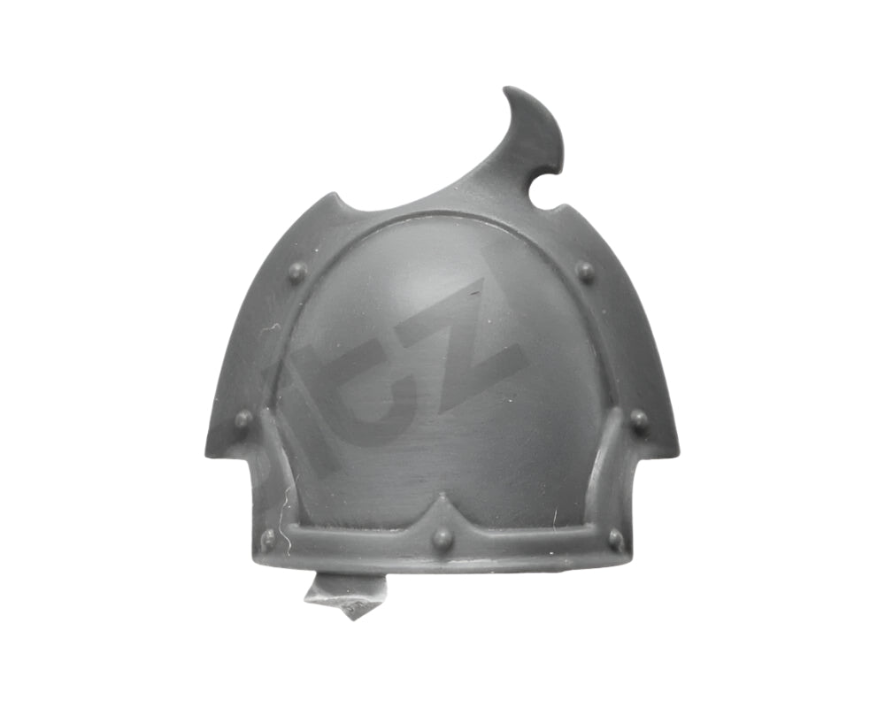 Emperor’s Children Noise Marines Shoulder Pad 06