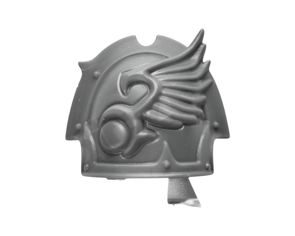 Emperor’s Children Noise Marines Shoulder Pad 18